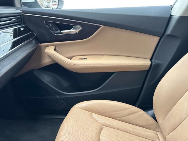 2023 Audi Q8 Premium Plus - Photo 24
