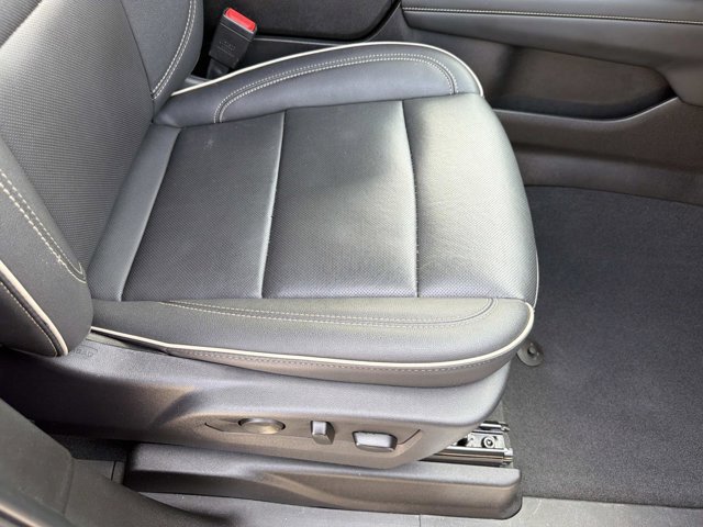 2025 Chevrolet Suburban Premier - Photo 12