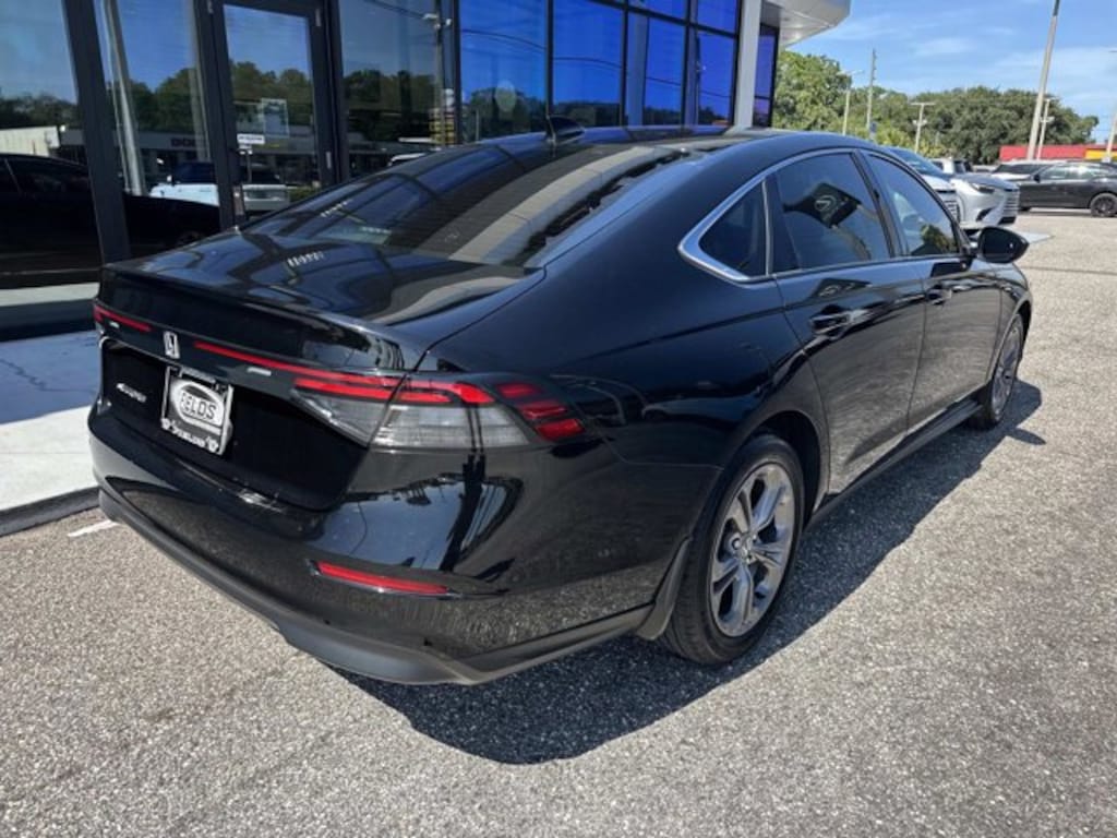 Used 2023 Honda Accord Sedan EX