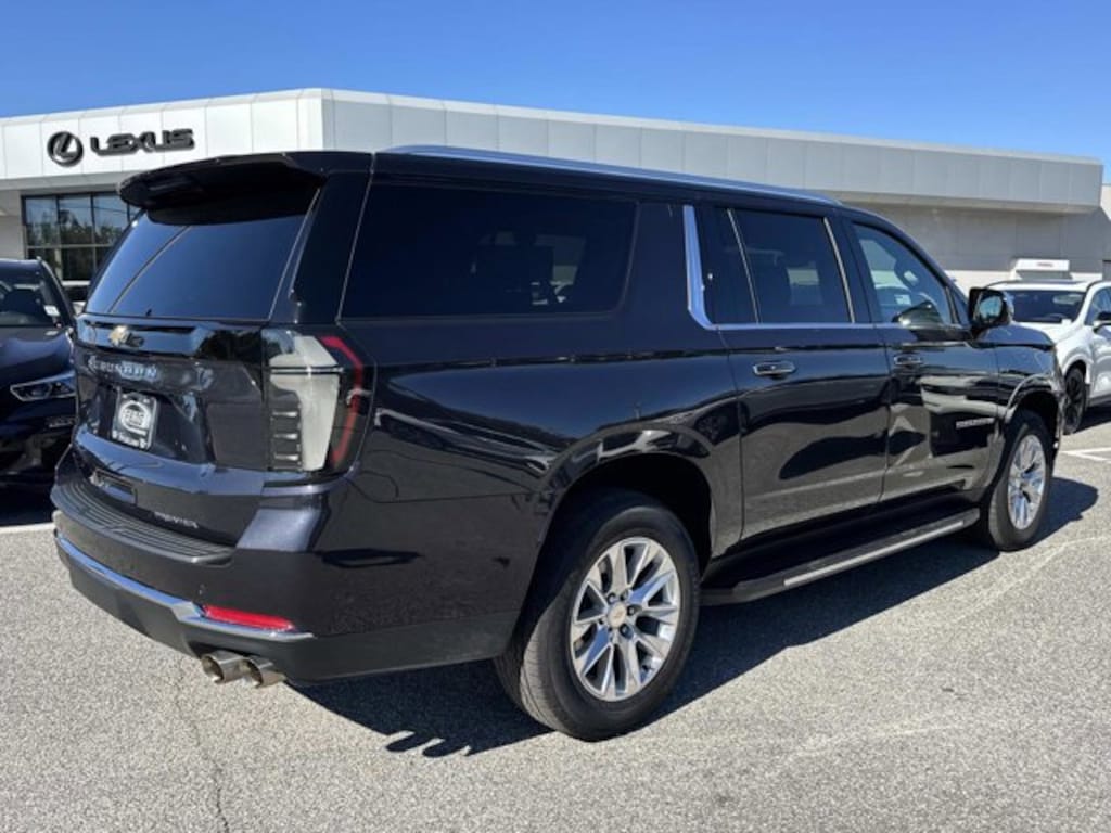 Used 2025 Chevrolet Suburban Premier