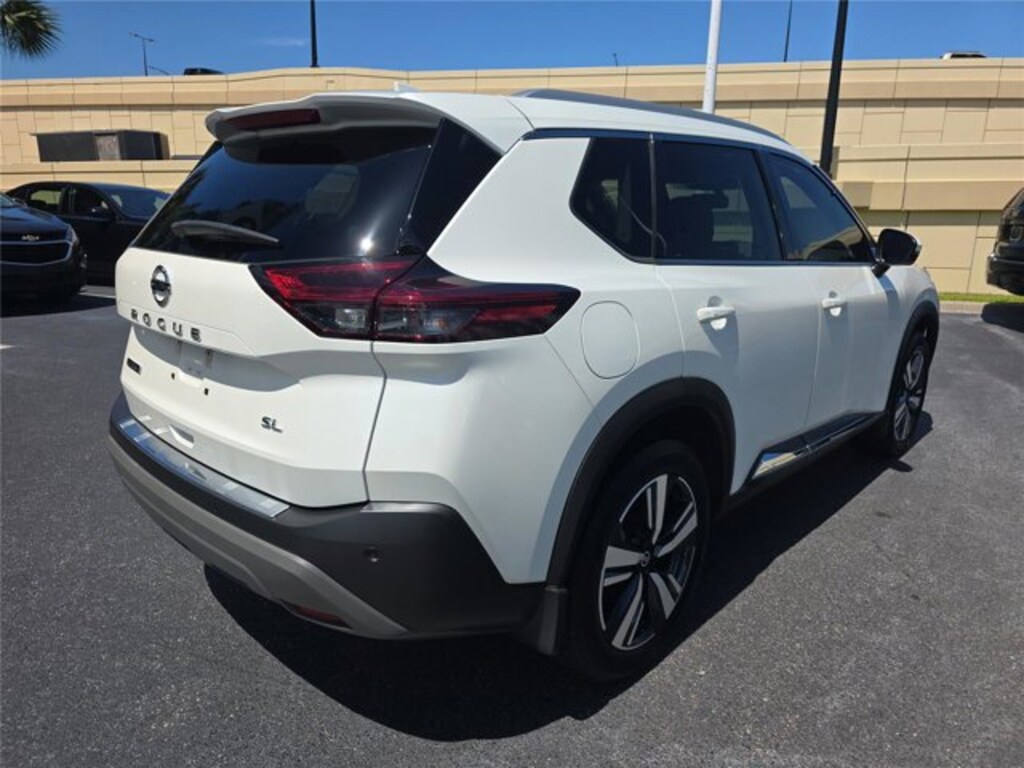 Used 2021 Nissan Rogue SL