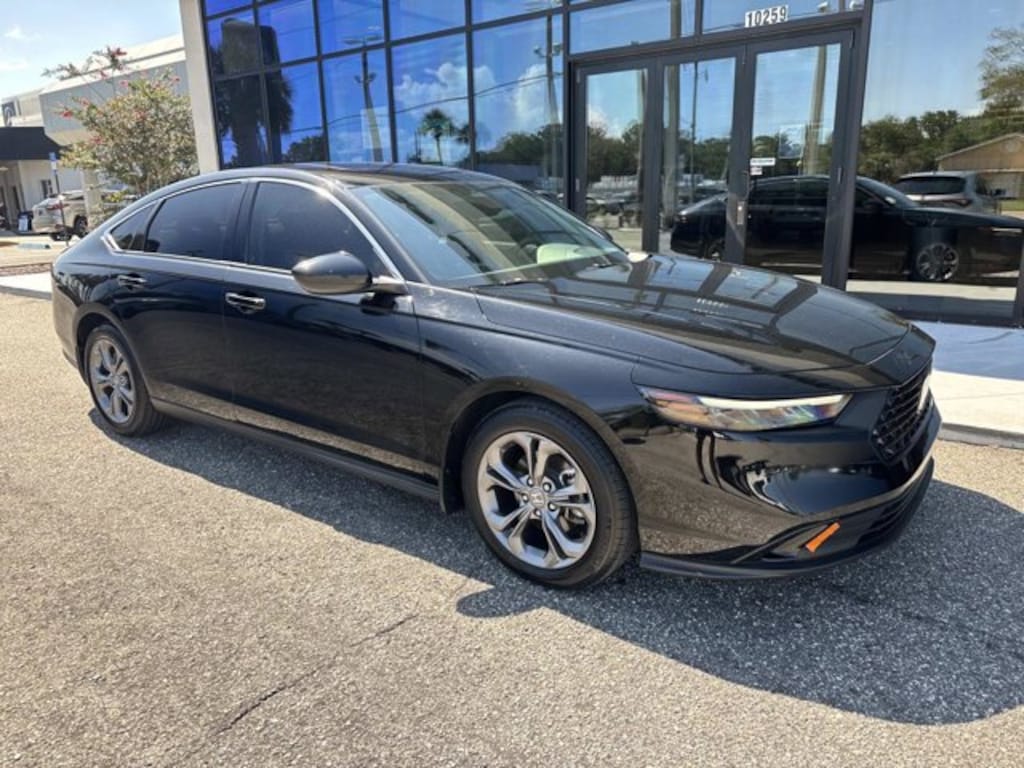 Used 2023 Honda Accord Sedan EX