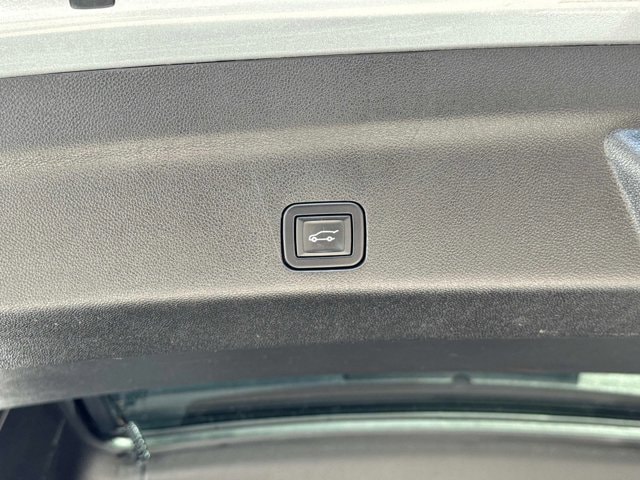 2024 Cadillac Escalade Sport - Photo 12