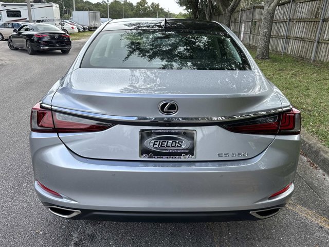 2025 Lexus ES 350 photo 4
