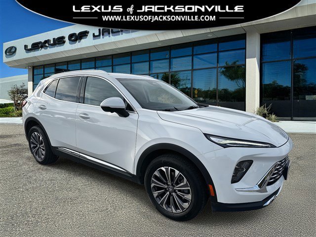 2025 Buick Envision Preferred's photo