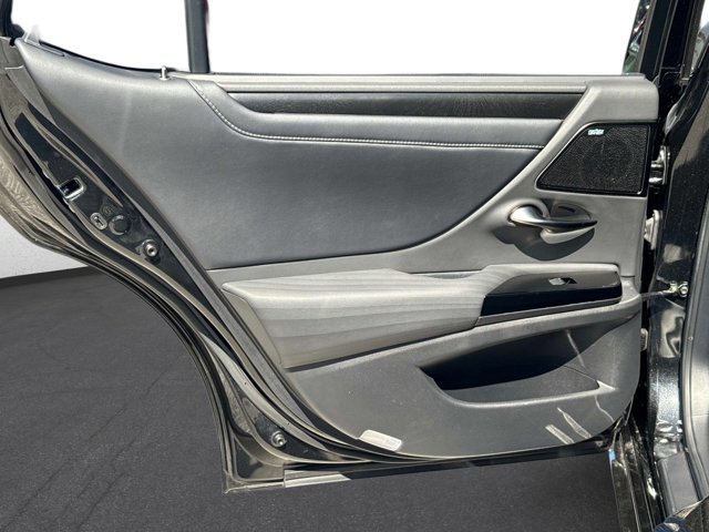 2022 Lexus ES 350 Ultra Luxury - Photo 11