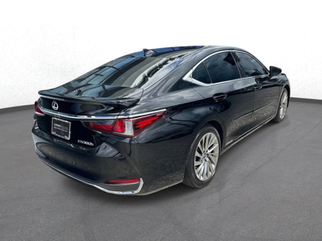 Certified 2021 Lexus ES ES 300h Ultra Luxury SEDAN