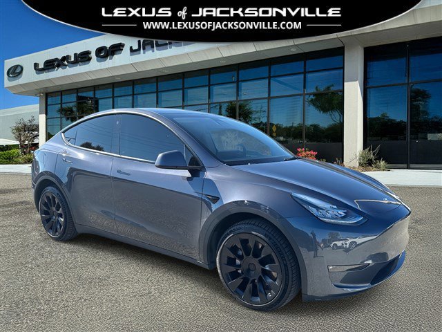 2022 Tesla Model Y Long Range's photo