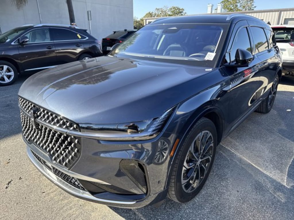 Used 2024 Lincoln Nautilus Reserve