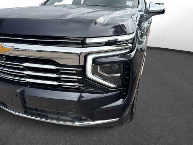 2025 Chevrolet Suburban Premier - Photo 9