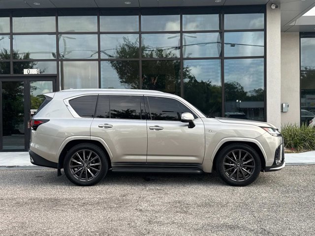 2024 Lexus LX 600 F SPORT Handling photo 2