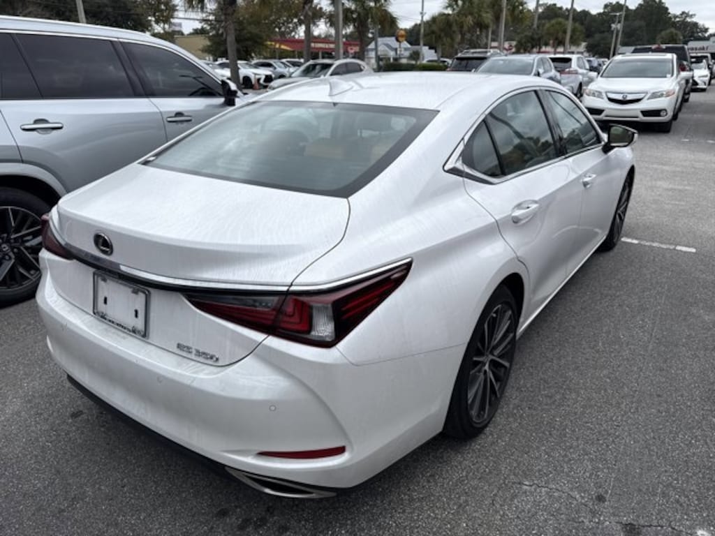 Certified 2024 Lexus ES 350 SEDAN