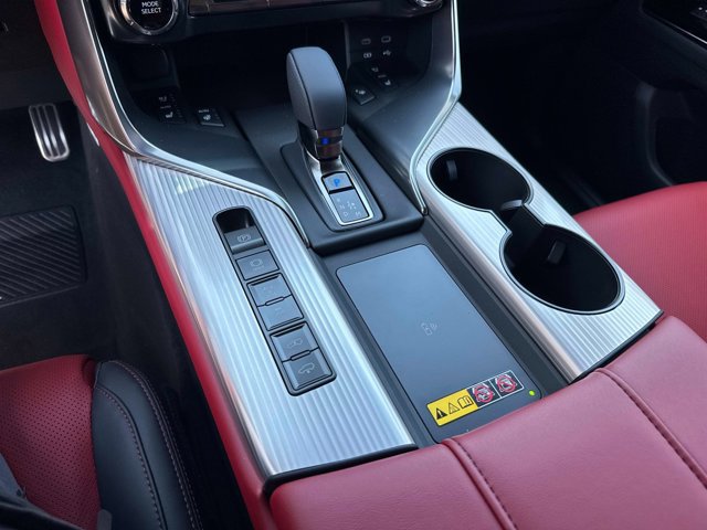 2026 Lexus LX 700h F-Sport - Photo 27