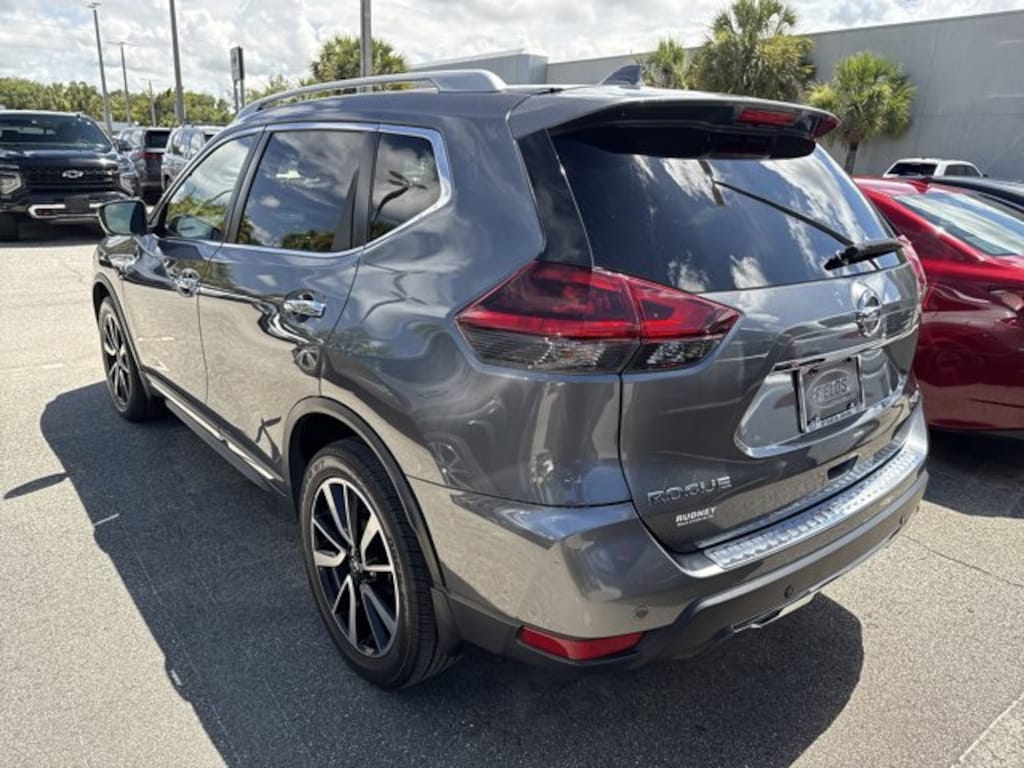 Used 2019 Nissan Rogue SL