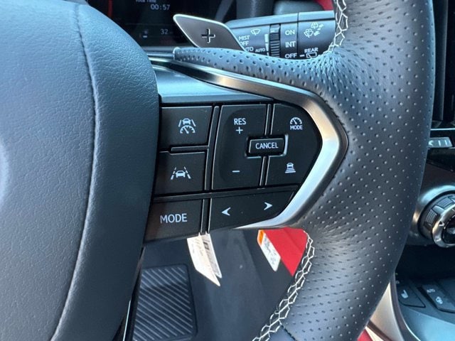 2026 Lexus LX 700h F-Sport - Photo 30