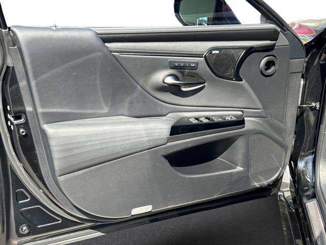 2022 Lexus ES 350 Ultra Luxury - Photo 17