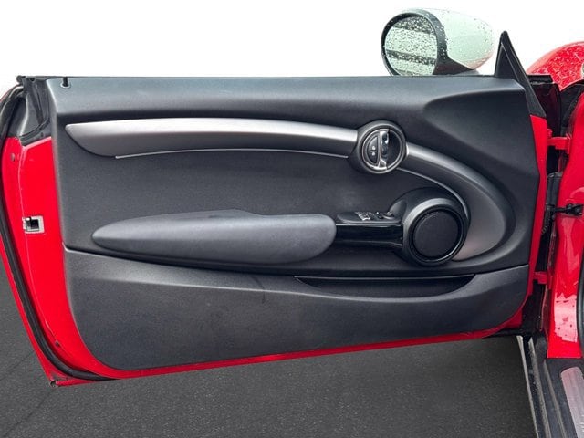 2023 MINI 3 Door S - Photo 13
