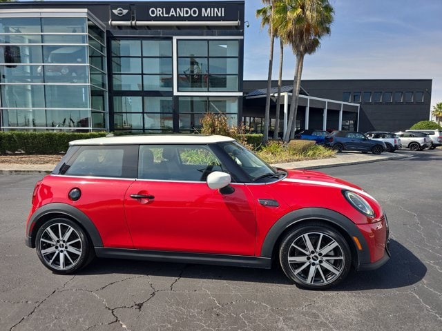 2023 MINI 3 Door