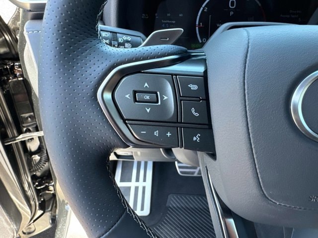 2026 Lexus LX 700h F-Sport - Photo 32