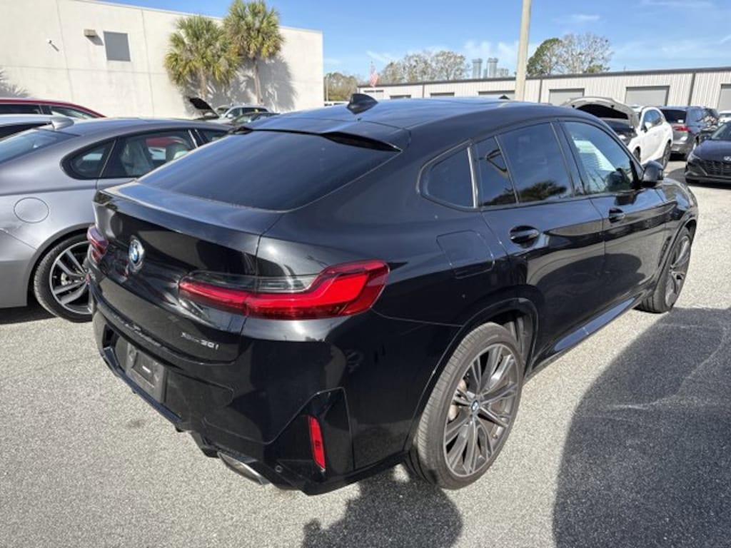Used 2023 BMW X4 xDrive30i