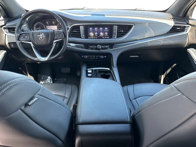 2023 Buick Enclave Essence - Photo 17