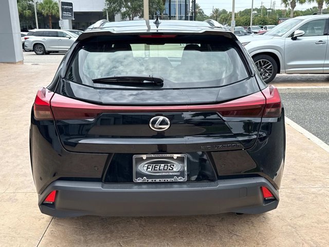 2025 Lexus UX Premium photo 4