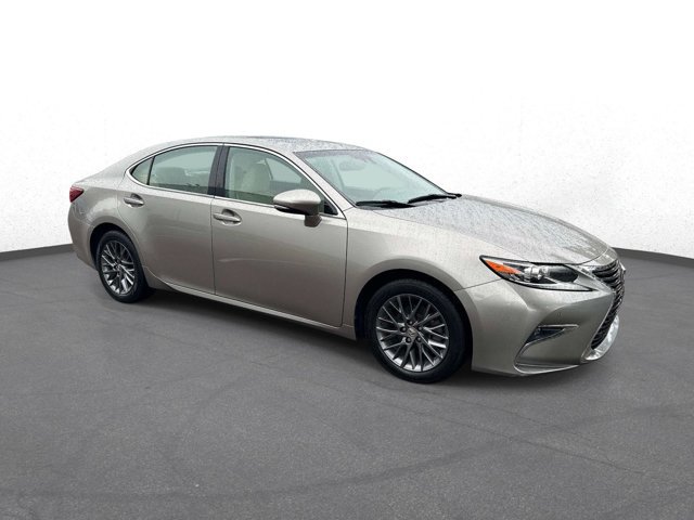 2018 Lexus ES