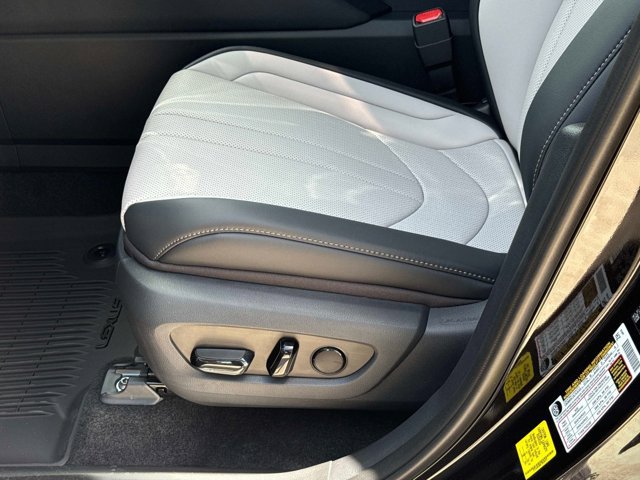 2026 Lexus TX 500h F-Sport Premium - Photo 21