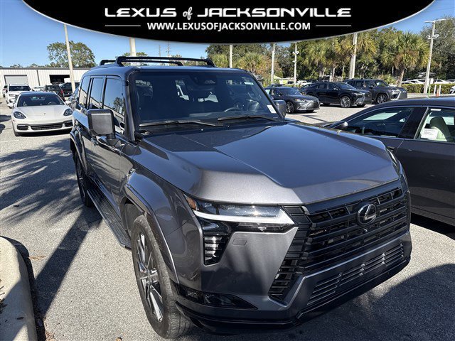 2024 Lexus GX Luxury's photo