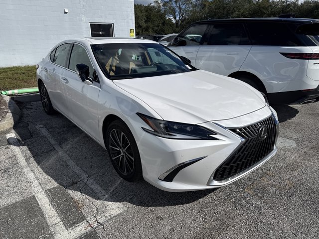 2024 Lexus ES Hybrid