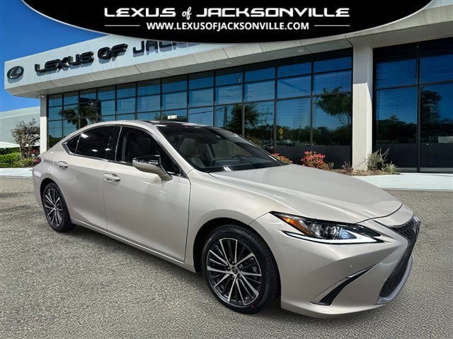 2023 Lexus ES 350's photo