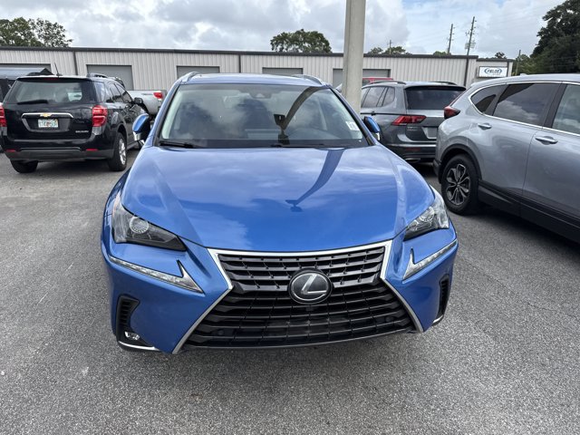 2019 Lexus NX 300h Luxury photo 2