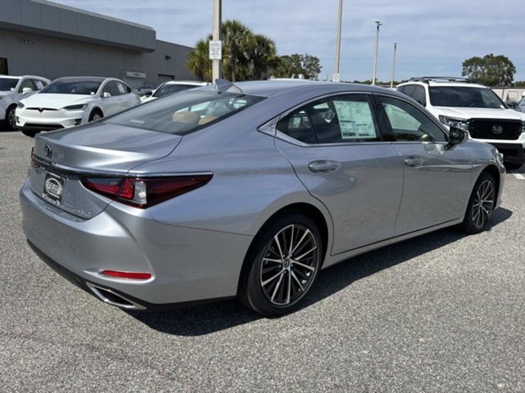New 2025 Lexus ES ES 350 SEDAN