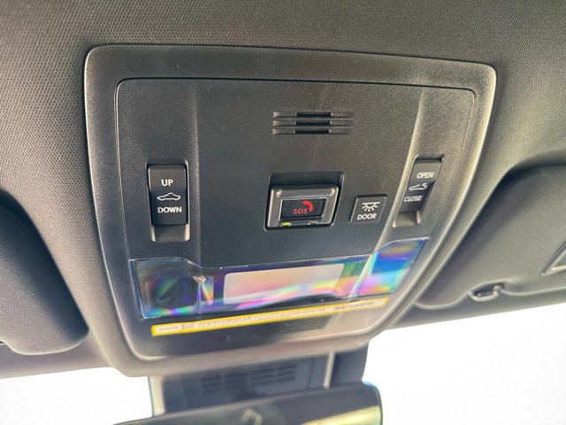 2025 Lexus UX 300h Premium - Photo 28