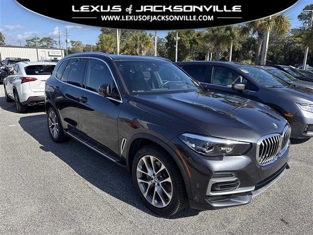 2023 BMW X5 40i's photo