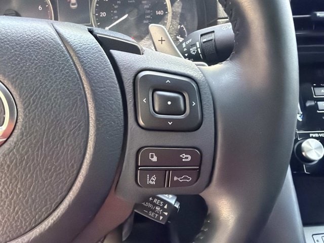2024 Lexus IS 300 - Photo 26