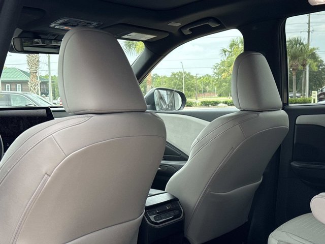 2025 Lexus TX Premium - Photo 19