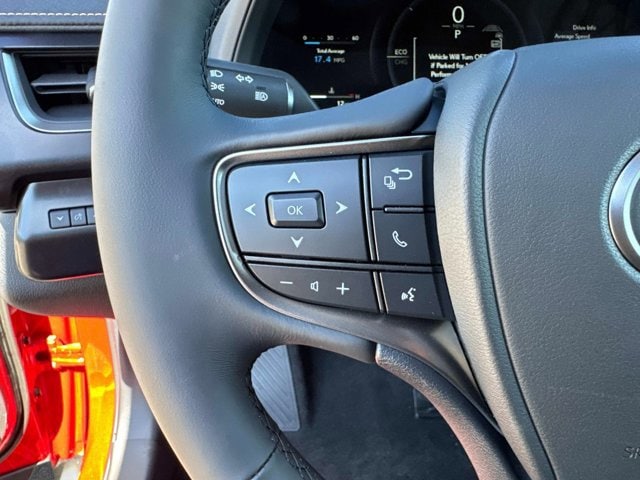 2025 Lexus UX 300h Premium - Photo 32
