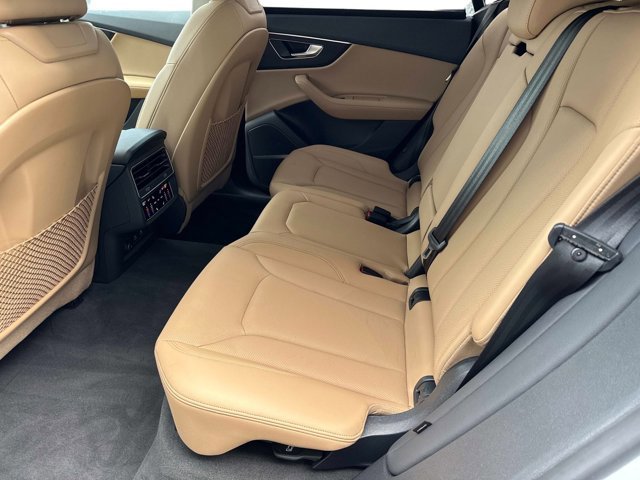 2023 Audi Q8 Premium Plus - Photo 15