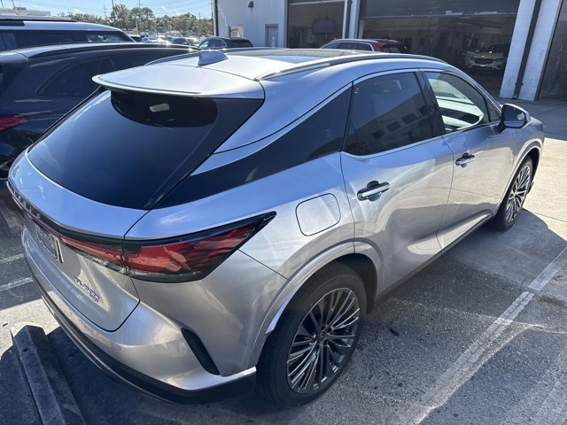 2026 Lexus RX 450h Luxury photo 2