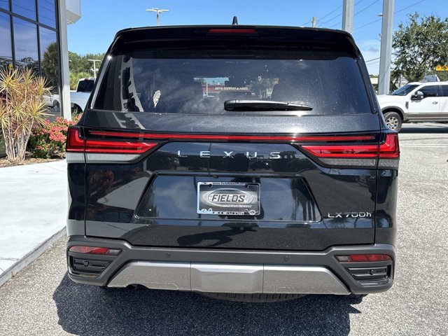 2025 Lexus LX photo 2