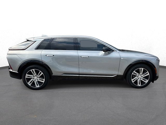 Used 2024 Cadillac LYRIQ Tech with VIN 1GYKPMRK4RZ140006 for sale in Jacksonville, FL