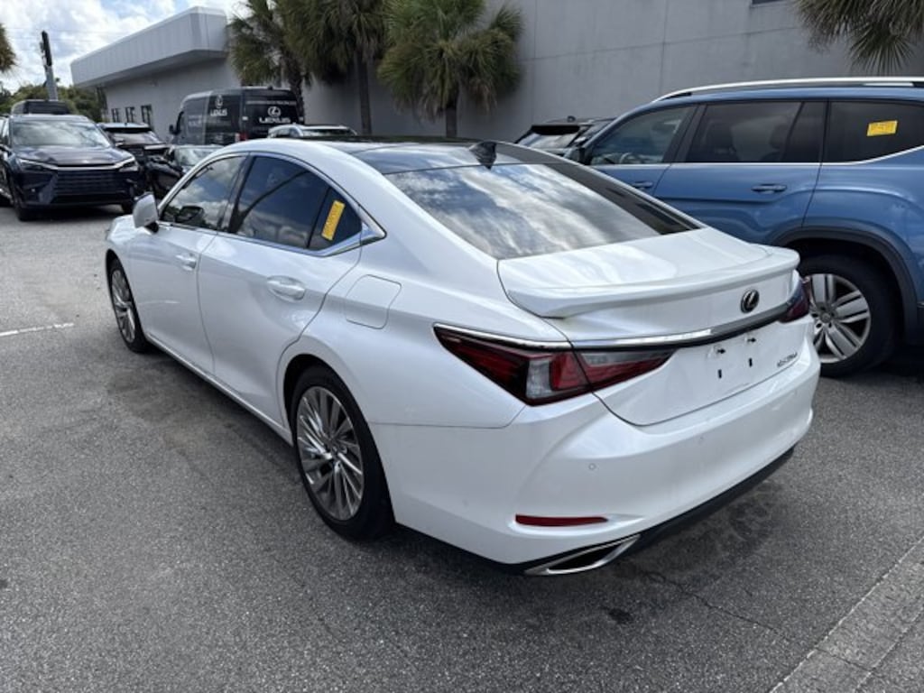 Certified 2022 Lexus ES 350 ULTRA LUXURY SEDAN