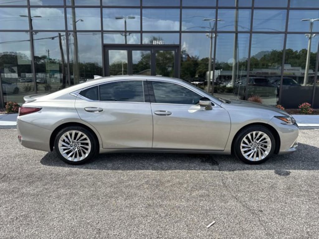 Used 2021 Lexus ES ES 300h Ultra Luxury