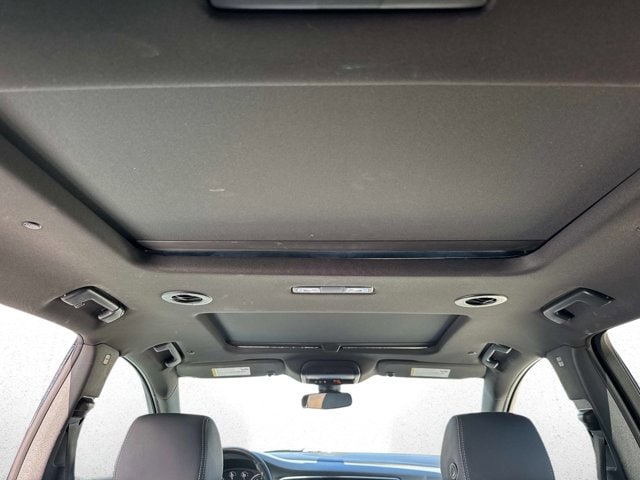 2023 Buick Enclave Essence - Photo 19