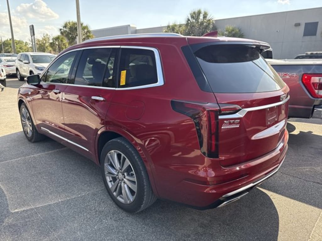 Used 2024 CADILLAC XT6 FWD Premium Luxury