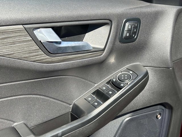2024 Ford Escape Platinum - Photo 20