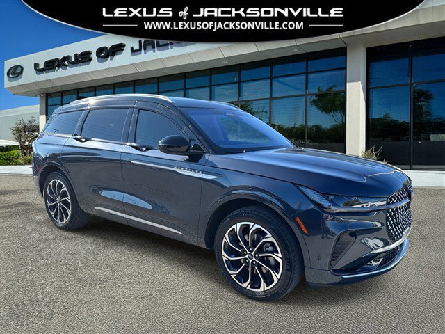 2024 Lincoln Nautilus Reserve's photo