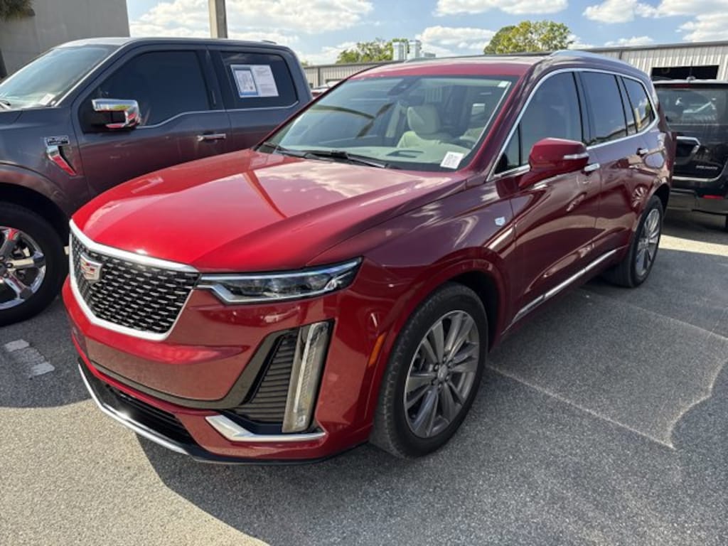 Used 2024 CADILLAC XT6 FWD Premium Luxury