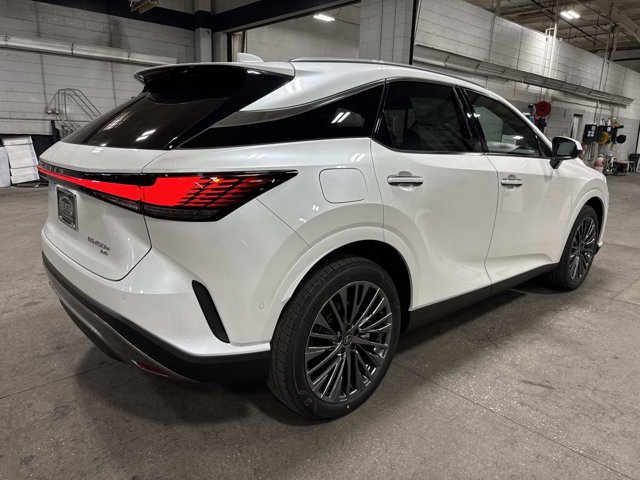 2026 Lexus RX 450h Luxury photo 3